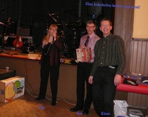 Arpajaiset ja palkinnot jakoi maineikaasti Klaus / Esa ja mikrofonia ja äänenä toimi Erja